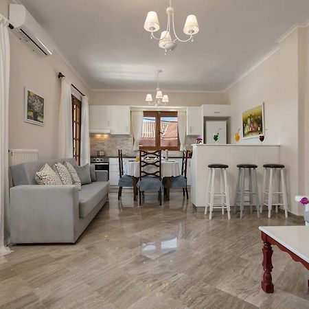 Apartament Elena Hara Alykanas  Zewnętrze zdjęcie