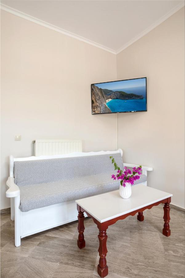 Apartament Elena Hara Alykanas  Zewnętrze zdjęcie