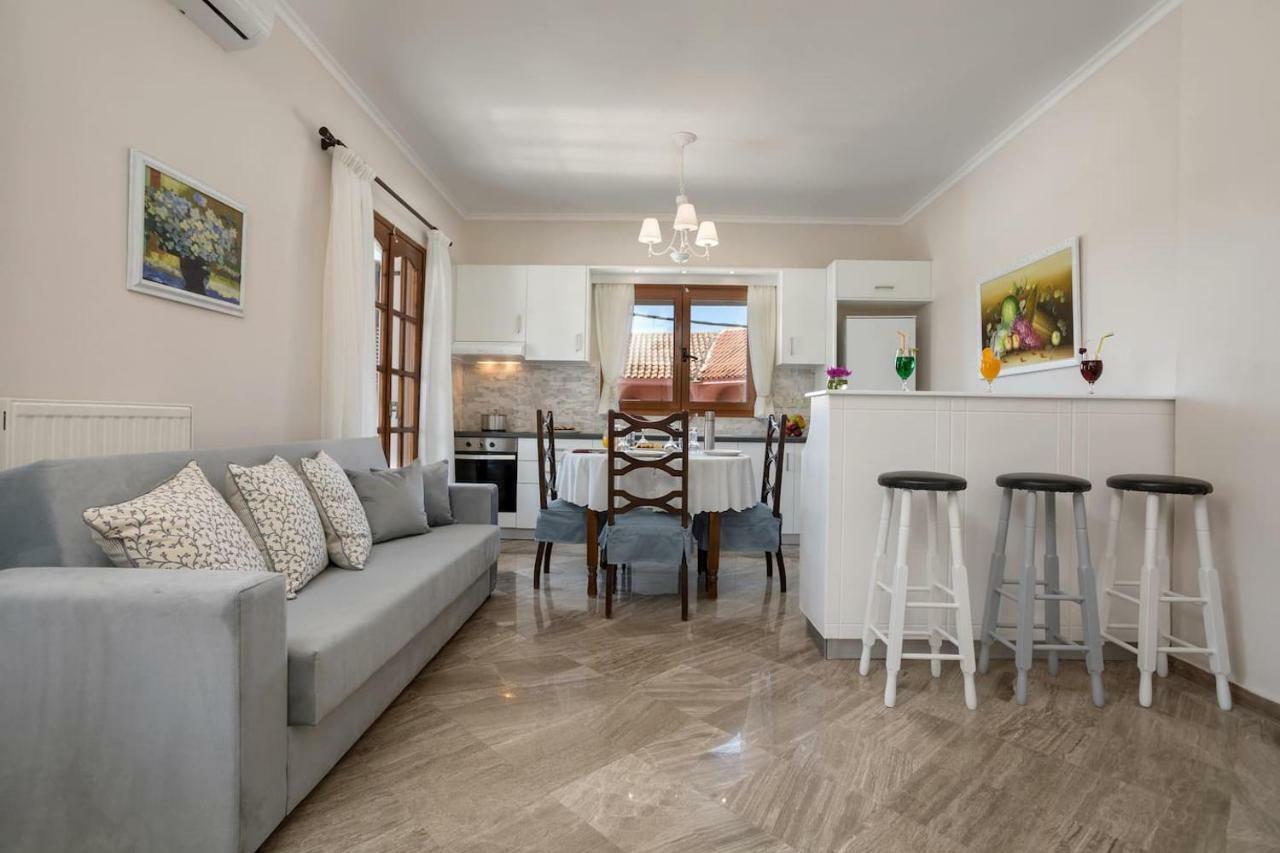 Apartament Elena Hara Alykanas  Zewnętrze zdjęcie