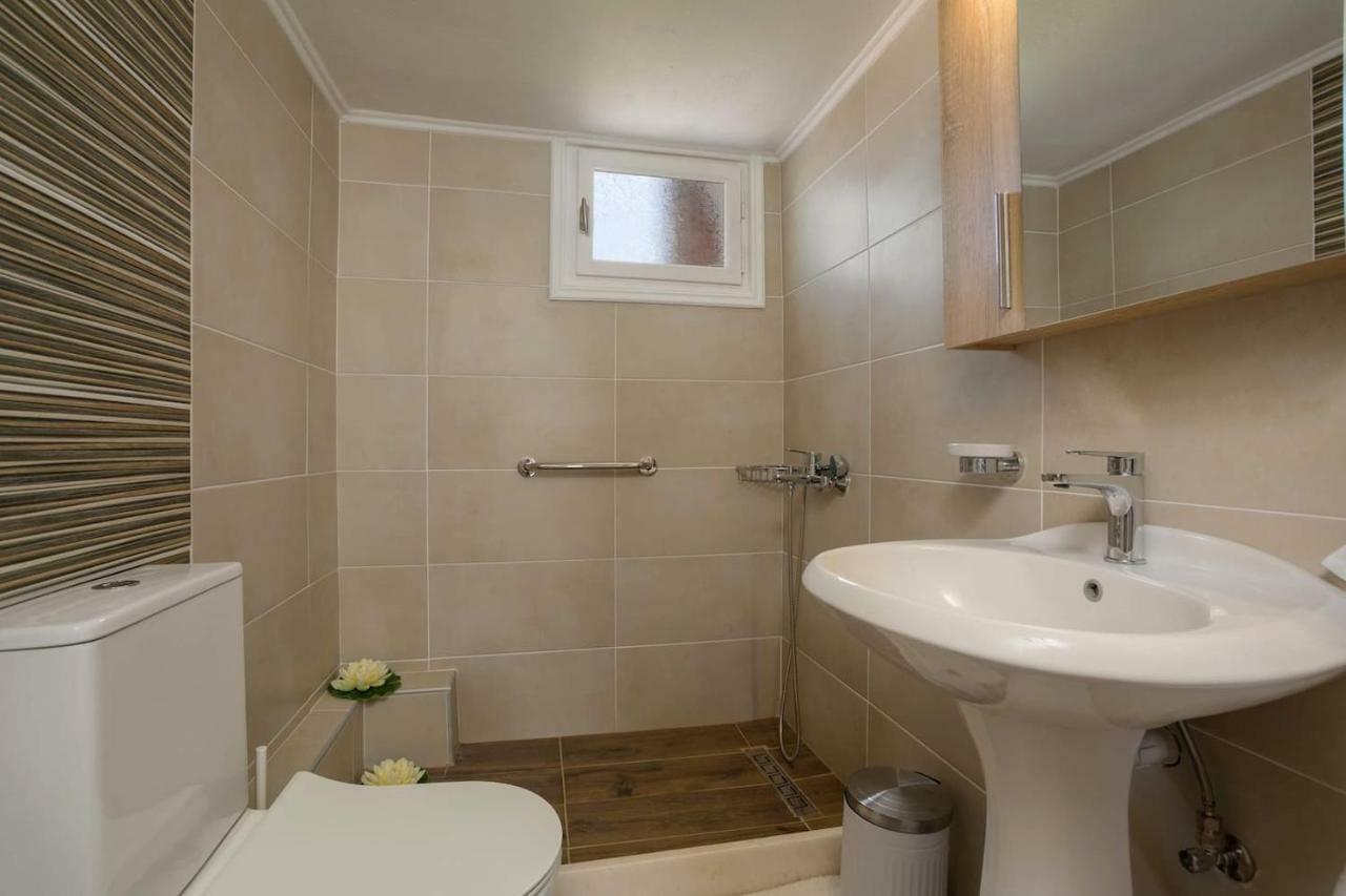 Apartament Elena Hara Alykanas  Zewnętrze zdjęcie