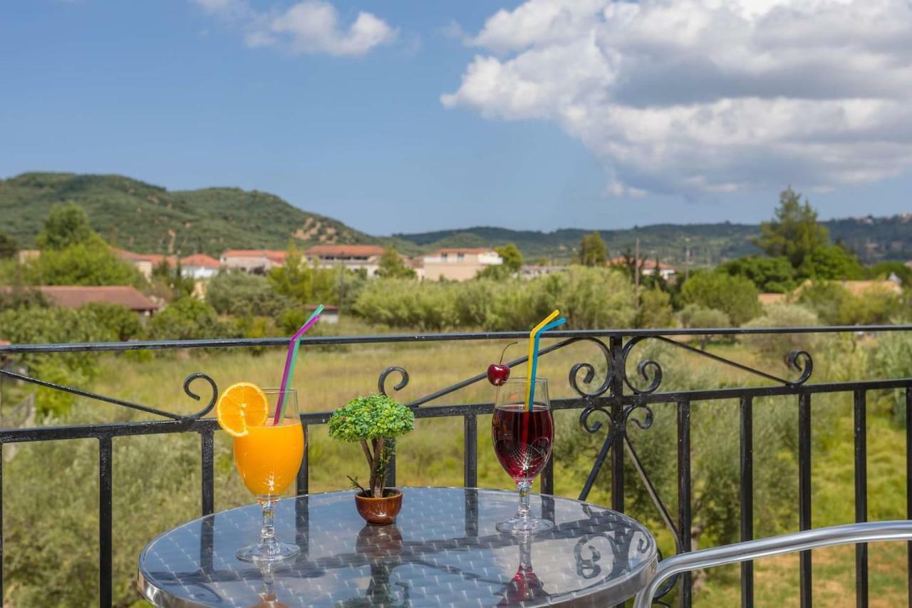 Apartament Elena Hara Alykanas  Zewnętrze zdjęcie
